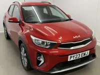 Used Kia Stonic 99 HP (72 kW) 2023 Red SUV