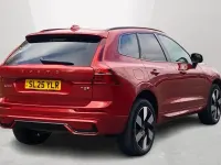 Usado Volvo XC60 Ultra 449 HP (330 kW) 2025 Vermelho SUV