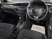 Used Toyota Auris Multidrive S 132 HP (97 kW) 2014 Blue Hatchback