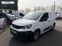 Begagnad Peugeot Partner 100 HK (73 kW) 2019 Vit Minibuss