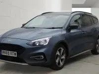 Used Ford Focus Active 120 HP (88 kW) 2020 Blue Estate