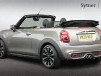 Usado Mini Cooper S Exclusive 192 HP (141 kW) 2020 Prateado Citadino