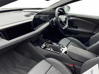 Ny Audi e-tron Comfort 210 kW (286 HK) 2025 Vit SUV
