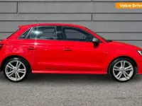 Begagnad Audi A1 Design 2017 Röd Halvkombi