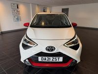 Used Toyota Aygo Trend 72 HP (52 kW) 2021 White Hatchback