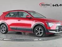 Used Kia Niro 139 HP (102 kW) 2022 Red SUV