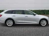 Gebraucht Skoda Octavia SE L 110 PS (80 kW) 2025 Silber Kombi