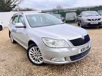 Used Skoda Octavia LAURIN & KLEMENT 160 HP (117 kW) 2011 Silver Estate