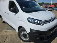 Used Citroën Dispatch 144 HP (105 kW) 2023 White MPV