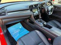 Begagnad Honda Civic Prestige 182 HK (133 kW) 2017 Halvkombi