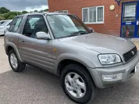 Used Toyota RAV4 2000 Hatchback