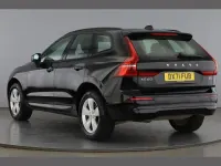 Used Volvo XC60 Momentum 247 HP (181 kW) 2021 Black SUV