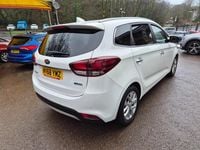Used Kia Carens 133 HP (97 kW) 2018 White MPV