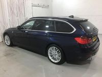 Used BMW 320 Luxury Line 184 HP (135 kW) 2014 Blue Estate