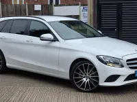 Used Mercedes C220 SE 2018 White Estate