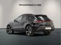 New Porsche Macan 261 HP (191 kW) 2025 Black SUV