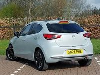 Begagnad Mazda 2 Homura-Aka 90 HK (66 kW) 2024 Silver Halvkombi