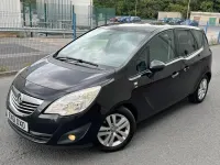 Used Vauxhall Meriva 100 HP (73 kW) 2011 Black MPV