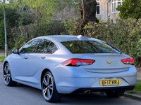 Second-hand Vauxhall Insignia Elite 2017 Argintiu Hatchback