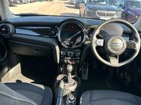 Used Mini ONE Classic 101 HP (74 kW) 2022 Black Hatchback