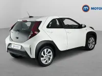 Used Toyota Aygo X PURE 72 HP (52 kW) 2025 SUV
