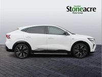 Begagnad Renault Rafale Techno Esprit Alpine 197 HK (144 kW) 2025 Vit SUV
