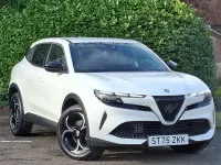 New Alfa Romeo GT Junior 136 HP (100 kW) 2025 White Hatchback
