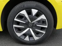 Used Peugeot 208 Style 99 HP (72 kW) 2025 Yellow Hatchback