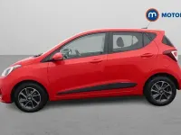 Gebraucht Hyundai i10 Premium 67 PS (49 kW) 2019 Rot Kleinwagen