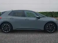 Ny VW ID.3 Pure 125 kW (170 HK) 2025 Grå Halvkombi