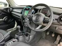 Used Mini Cooper Classic 136 HP (100 kW) 2019 White Hatchback
