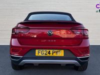 Used VW T-Roc Style 150 HP (110 kW) 2024 Red SUV