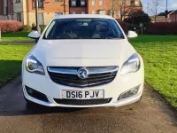 Used Vauxhall Insignia SRi 170 HP (125 kW) 2016 White Hatchback