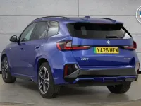 Usado BMW iX1 M Sport 147 kW (201 HP) 2025 Azul SUV