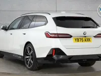 Used BMW 520 M Sport 205 HP (150 kW) 2025 White Estate
