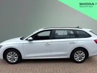Used Skoda Octavia SE Technology 116 HP (85 kW) 2025 White Estate