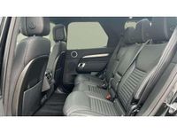 Usado Land Rover Discovery 5 SE Dynamic 296 HP (217 kW) 2022 Preto SUV