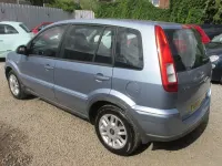 Used Ford Fusion Zetec 101 HP (74 kW) 2008 Blue Hatchback