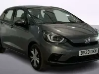 Usado Honda Jazz Hybrid 109 HP (80 kW) 2023 Cinzento Citadino