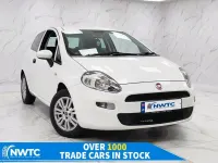 Used Fiat Punto Pop 69 HP (50 kW) 2015 White Hatchback