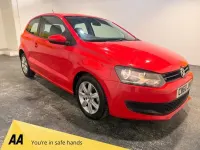 Usado VW Polo SE 85 CV (62 kW) 2011 Rojo Utilitario