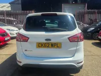 Used Ford B-MAX Zetec 2012 White MPV