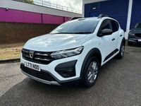 Used Dacia Sandero Essentiel 90 HP (66 kW) 2021 White Hatchback