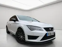 Używany Seat Leon CUPRA 290 KM (213 kW) 2016 Biały Hatchback