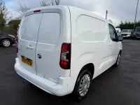 Used Vauxhall Combo S 100 HP (73 kW) 2023 White MPV