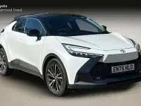 Used Toyota C-HR 140 HP (102 kW) 2026 White SUV