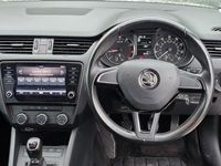 Used Skoda Octavia 115 HP (84 kW) 2018 White Hatchback