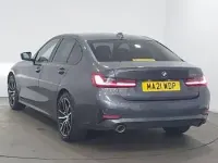 Usado BMW 320 Sport Line 184 CV (135 kW) 2021 Gris Berlina