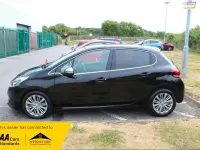 Used Peugeot 208 Allure 2016 Black Hatchback