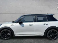 Used Mini Cooper Hatch 134 HP (98 kW) 2018 Silver Hatchback